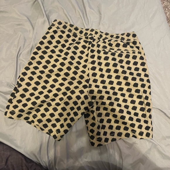 Banana republic shorts - Picture 3 of 3